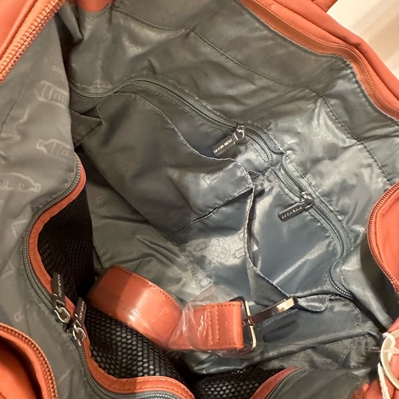 Pixie Mood Large Bubbly Tote Travel Bag in Desert Clay Mauve - Picture 7 of 9